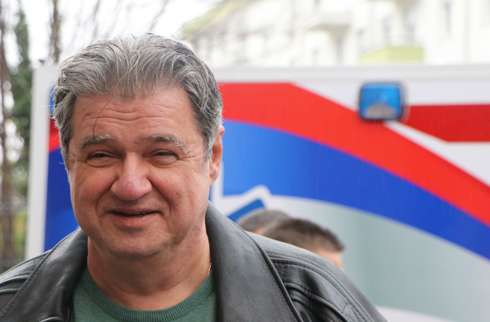 Direktor Hitne pomoći ponovo o otpuštenim radnicima, priča i o rejtingu opozicije Direktor Hitne pomoći ponovo o otpuštenim radnicima, priča i o rejtingu opozicije