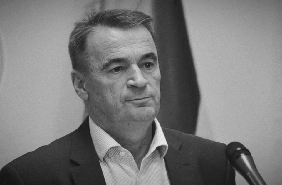 Umro Milorad Mirčić, funkcioner radikala i bivši gradonačelnik Novog Sada