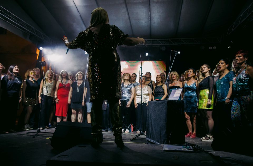 Pop hor Radio poziva na audiciju za muške glasove: Traže se tenori, baritoni i basovi