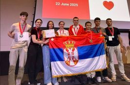Srednjoškolsci iz Srbije osvojili osam medalja na olimpijadi iz matematike u Singapuru