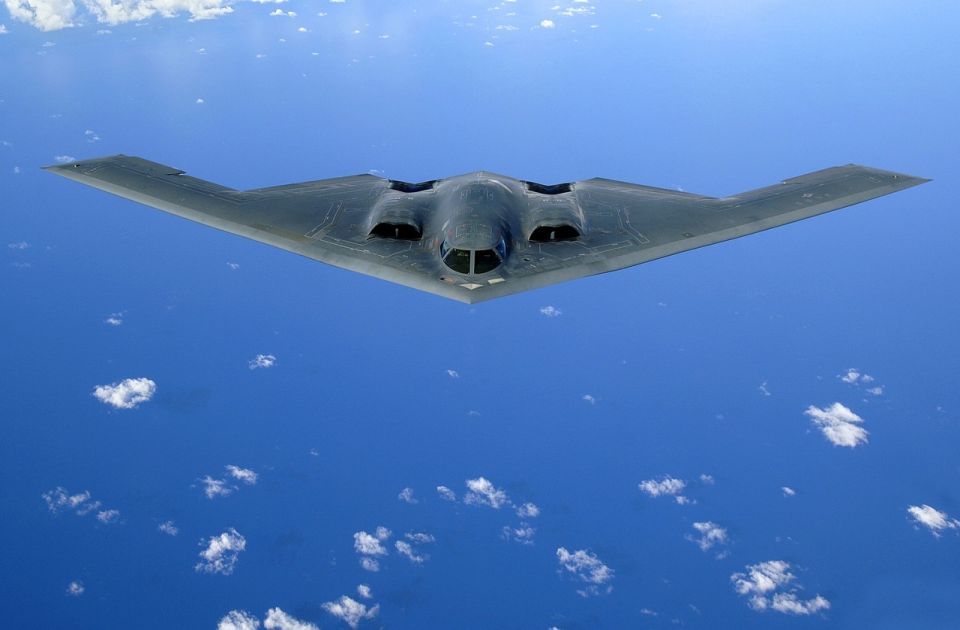 VIDEO: Ovo je avion kojim je Amerika napala Iran: Prvi put je korišćen u napadu na Jugoslaviju