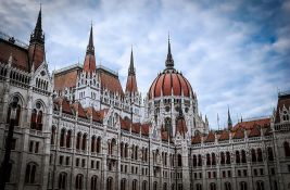 Mađarski parlament u utorak bira predsednika, Mađar još uvek nije objavio kandidata