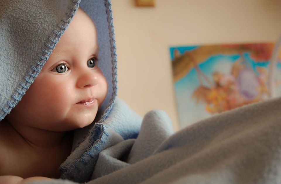 Lepe vesti: U Novom Sadu rođeno 30 beba, među njima i bliznakinje