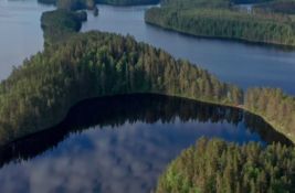 VIDEO: Najsrećnija zemlja na svetu poklanja besplatna putovanja da druge nauči kako da budu srećni