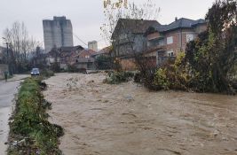 Smiruje se situacija u Novom Pazaru i Tutinu, pojedine škole ne rade, a RHMZ izdao novo upozorenje