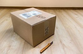 EU od sutra uvodi taksu od tri evra na pakete sa Temu-a, Aliexpress-a i Shein-a