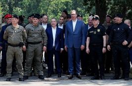 Vučić opet najavljuje pomilovanja: Akt milosti ili politički potez?