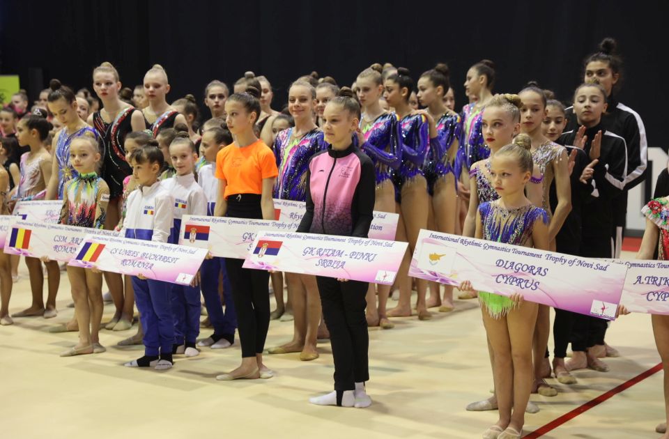 Počeo turnir u ritmičkoj gimnastici: 550 takmičarki od osam do 18 godina iz 18 zemalja