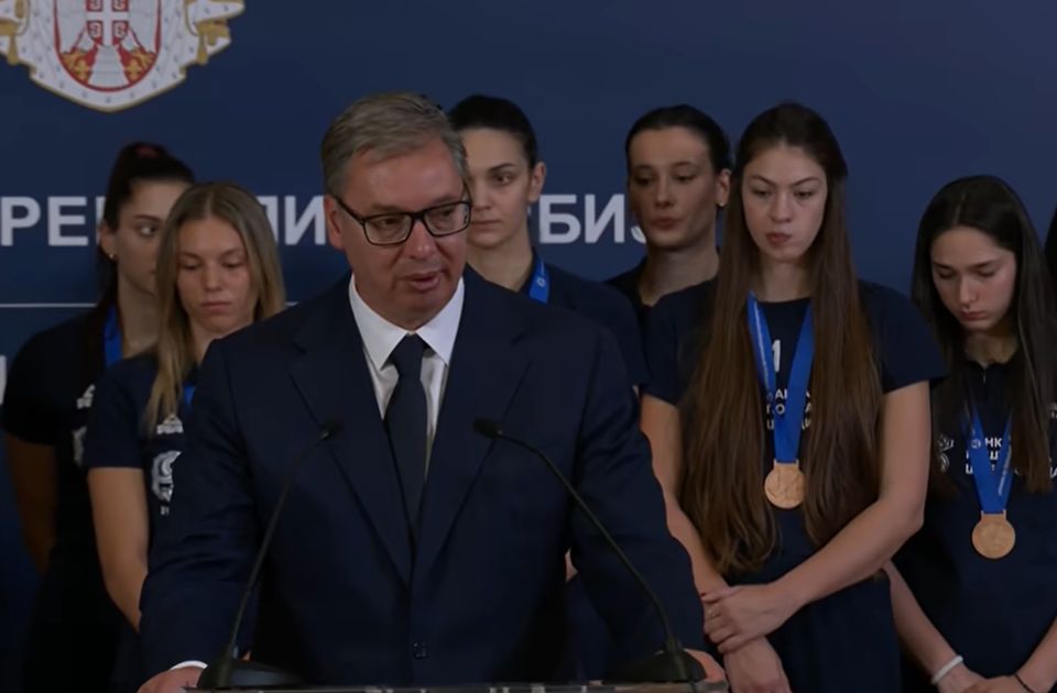Generalni sekretar OSS: Razočaran sam ponašanjem odbojkašica na prijemu kod predsednika, povući ćemo poteze 