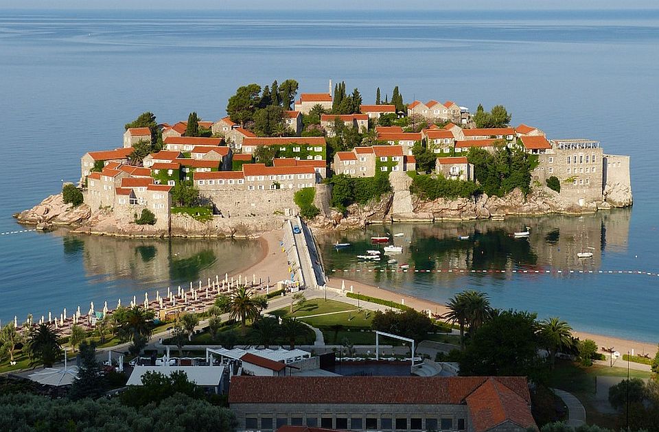 Građani EU i Izraela mogu u Crnu Goru bez ikakvih ograničenja