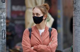 Istraživanje pokazalo: Zaštitne maske čine ljude privlačnijima