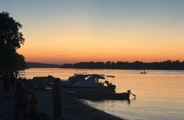 Dunav na Čortanovačkoj plaži otkrio bombu zamotanu u najlon