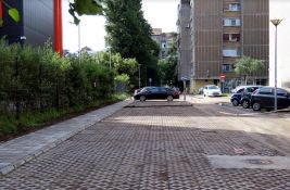 Završeno uređenje parkinga u Balzakovoj 