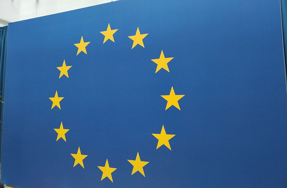 EU odobrila plan da se prihodi od zamrznute ruske imovine koriste za pomoć Ukrajini
