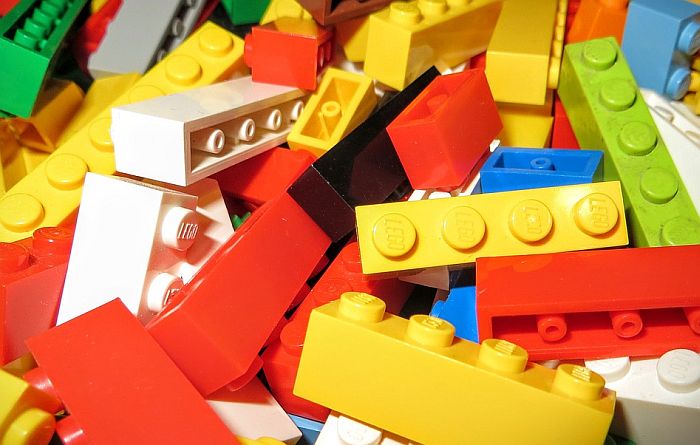 Konkurs za osobu koja će se igrati Lego kockicama za 30.000 evra godišnje