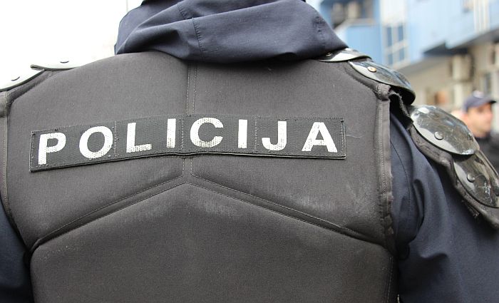 Kad policija sme da upotrebi vatreno oružje