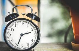Počinje letnje računanje vremena: Spavaćemo sat vremena manje