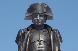 Na današnji dan: Napoleon poražen kod Vaterloa, rođeni Horti i Makartni, umrli Gorki i Saramago
