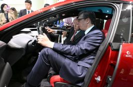  Posle Vučićeve posete Kini: Da li će Srbija zaista proizvoditi humanoidne robote u Šapcu?