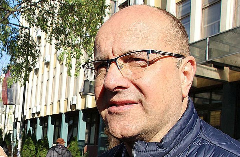  Bora Novaković o Vučićevom otkazivanju skupa u Novom Sadu: Debakl novosadske filijale
