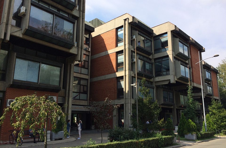 Profesorka Filozofskog fakulteta u Novom Sadu dobila preteću poruku - pošiljalac ranije pretio i drugima