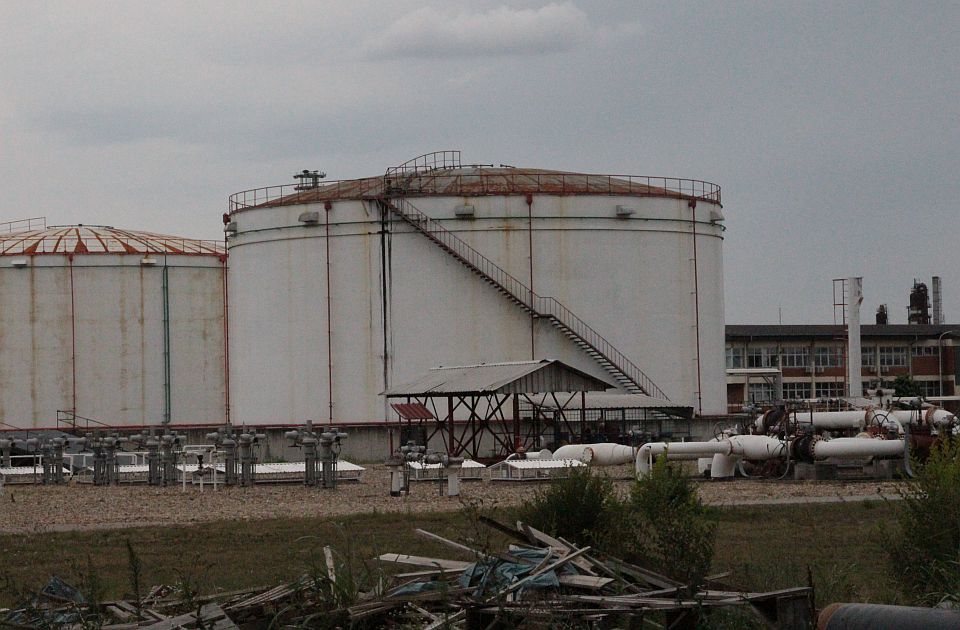 Posle skoro 100 dana: Prva nafta stiže do Rafinerije u Pančevu