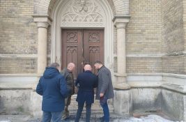 Novi Sad plaća sanaciju požara na Katedrali, pomaže i zbog krova