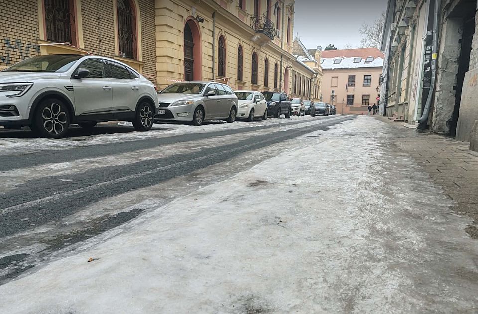 PSG: Gradska vlast odgovorna za povređivanje 650 Novosađana na snegu i ledu