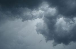 RHMZ upozorio na superćelijske oblake: Tačne lokacije teško predvideti