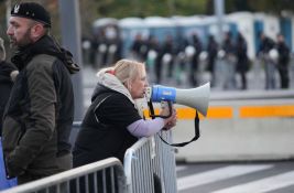 Protesti podrške Dijani Hrki širom zemlje: Građani traže raspisivanje izbora, maturanti bojkotuju nastavu