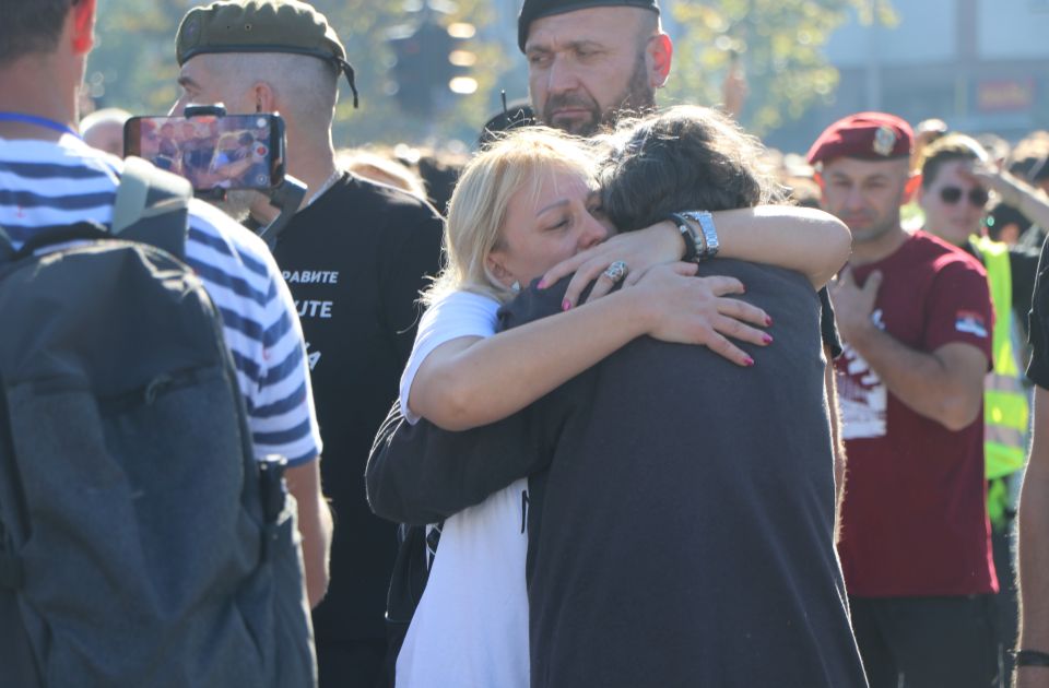 Novosadski studenti pozivaju na podršku Hrki ispred Skupštine Srbije: 