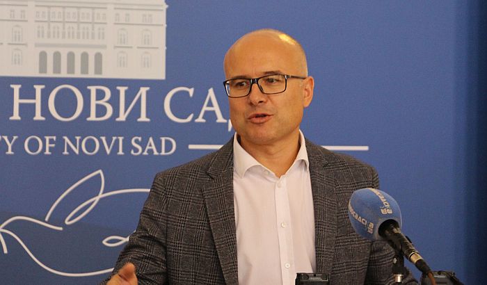 Vučević ostaje gradonačelnik Novog Sada, u vlasti i socijalisti, Liga i SPAS
