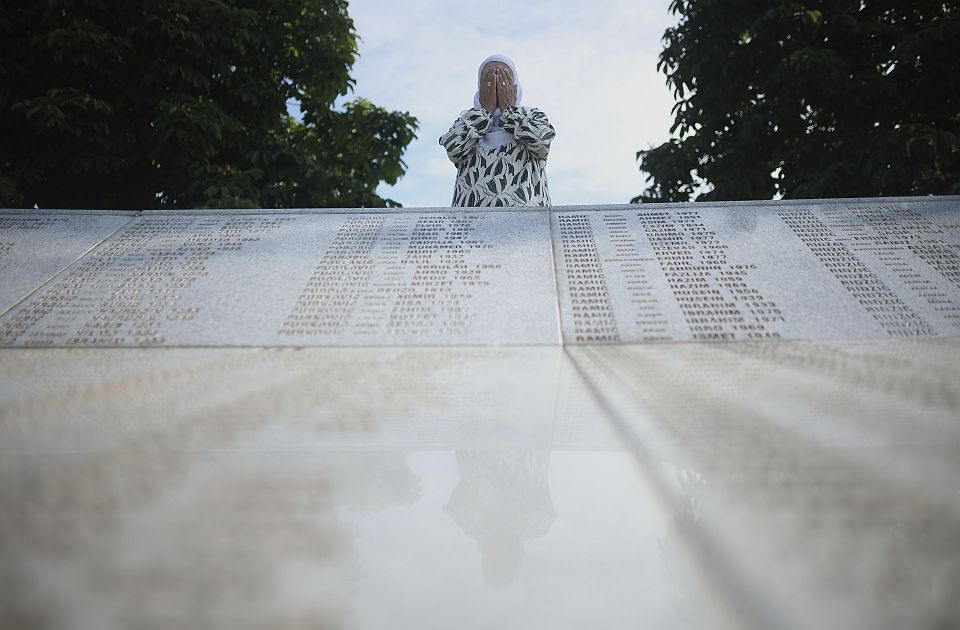 Komemoracija u Potočarima: Trideset godina od genocida u Srebrenici