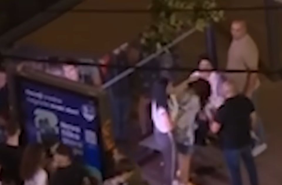 Studentkinju u Beogradu moguće napali pripadnici Jedinice za zaštitu ličnosti: Koje su njihove nadležnosti? Studentkinju u Beogradu moguće napali pripadnici Jedinice za zaštitu ličnosti: Koje su njihove nadležnosti?