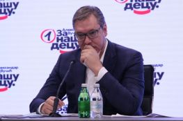 Sigurnim korakom ka partijskoj državi