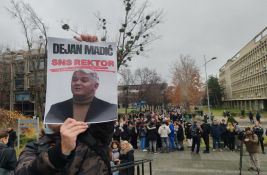 VIDEO: Senat odlučuje o smeni rektora Madića - ovo mu je dobrodošlica