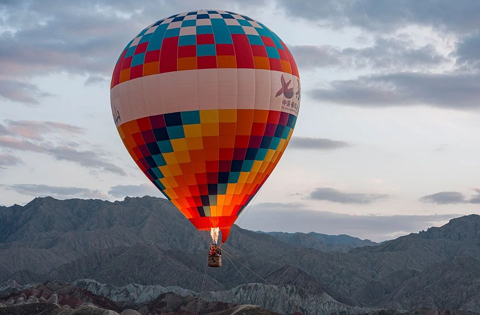 Na današnji dan: Prvi uspešan let balonom