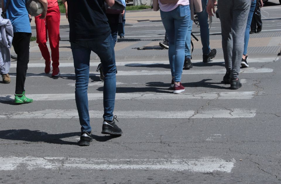 Tri pešaka poginula samo tokom jučerašnjeg dana: Policija apeluje na sve da obrate više pažnje