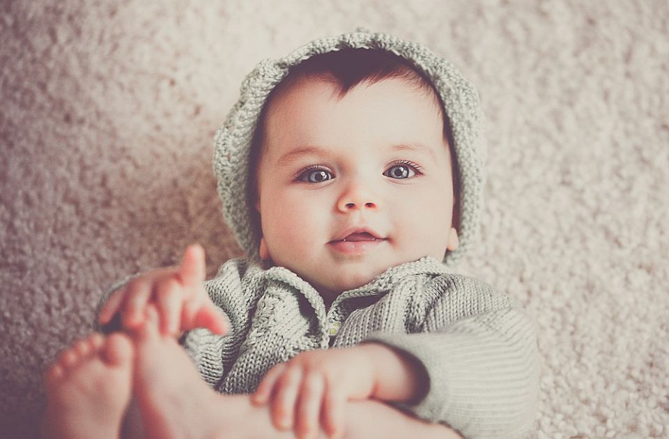 Sreda donela radosne vesti: U Novom Sadu za dan rođene 22 bebe, među njima i blizanci