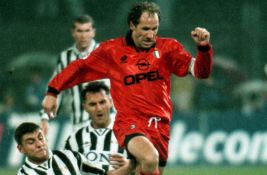 Preminuo legendarni Franko Barezi