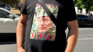 Zapis sa terena: 'Ko je pravi heroj - Ratko Mladić ili Luk Skajvoker'