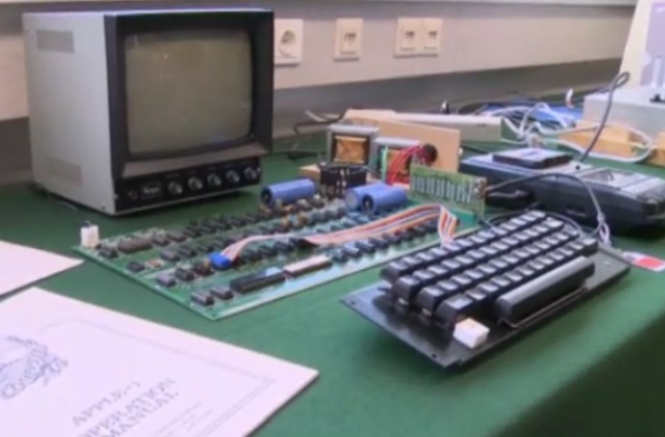 Redak Apple-1 mogao bi da dostigne cenu od 800.000 dolara na aukciji