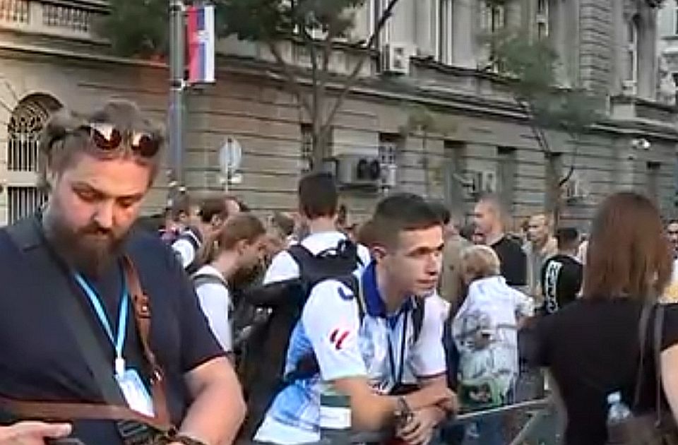 "Neće moći ove noći": Studenti predali RIK-u prigovor na odluku o glasanju u dijaspori