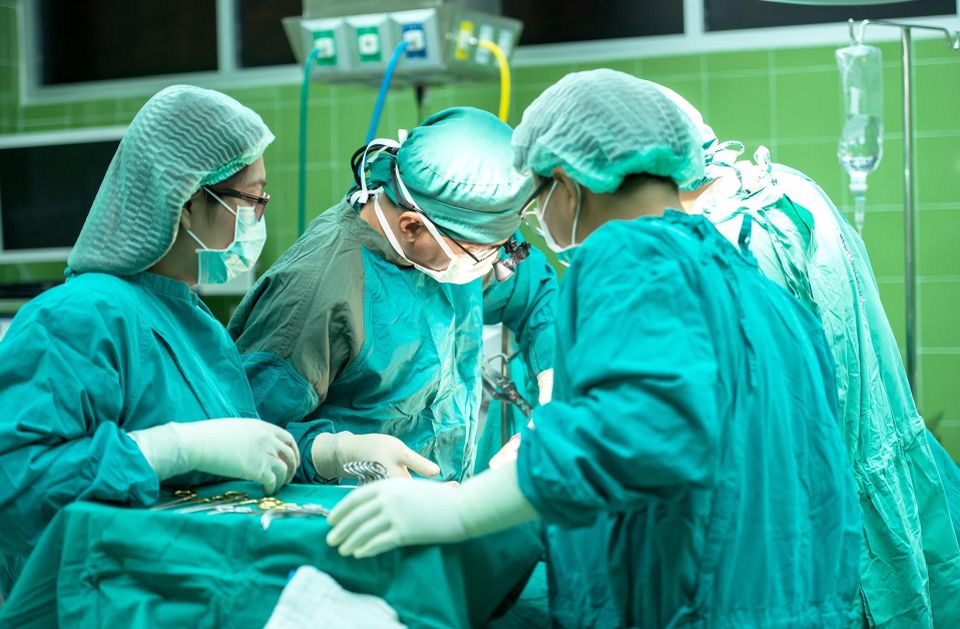 Lekari uklonili kamen od 3,1 kilograma iz bešike pacijenta: Bio je veličine nojevog jajeta