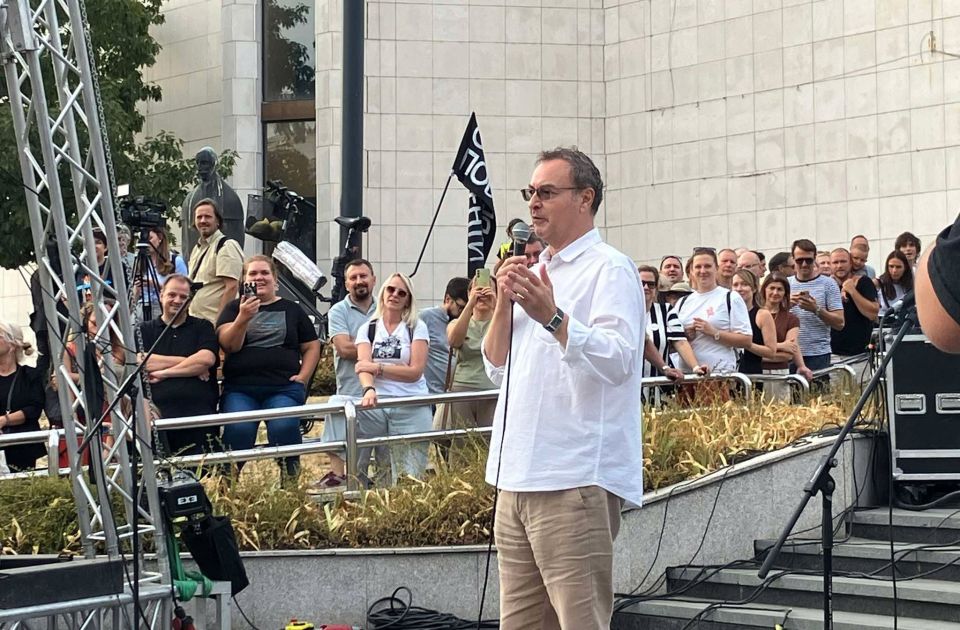 Jovo Bakić u Novom Sadu: "Onaj što se diči srpstvom ne sme da dođe kod vas"