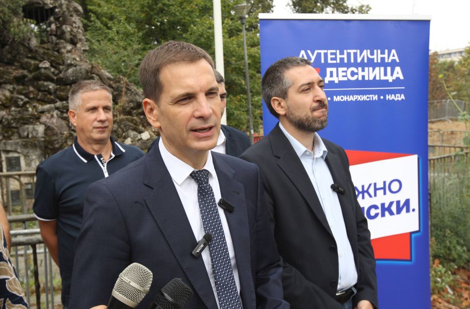 "Autentična desnica" najavljuje da, ukoliko dođe na vlast, neće voditi Srbiju ka članstvu EU, samo saradnja
