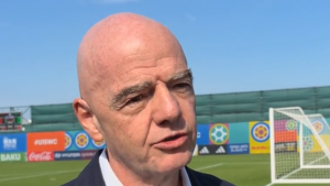 'Podržava me ogromna većina': Predsednik FIFA Infantino za BBC