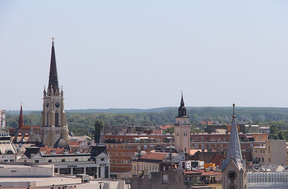 Novi Sad (pre)naseljen: Beg na Frušku goru i nekontrolisana urbanizacija nisu rešenje