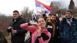 Izborni presek: Štampanje glasačkih listića, studenti peške za Beograd, Vučić o 'taktičkoj grešci'