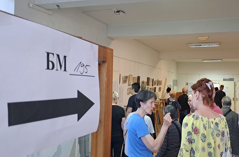 Koliko građana mora da glasa da bi se smenila vlast: Profesor objašnjava o tome koji je minimum